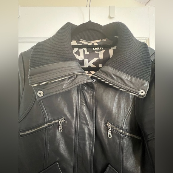 DKNY leather bomber size M - Picture 3 of 5